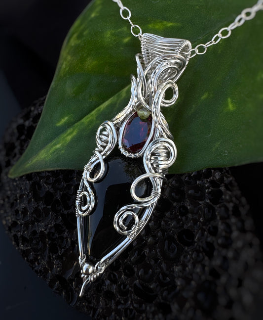 Black Onyx, Rhodolite Garnet & Peridot 0.925 Sterling Silver Necklace
