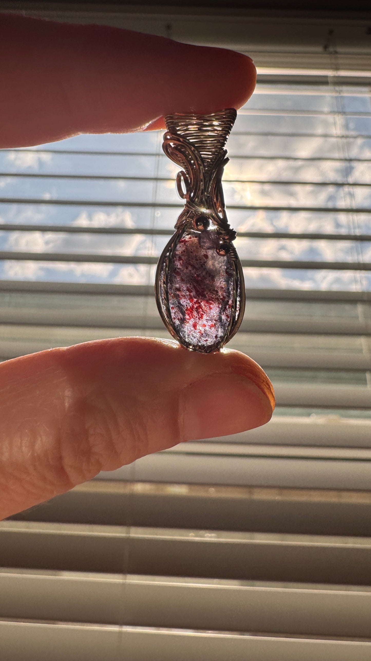 Rare 5.7ct Faceted Bloodshot Iolite Sunstone & Amethyst Mixed Metal Necklace