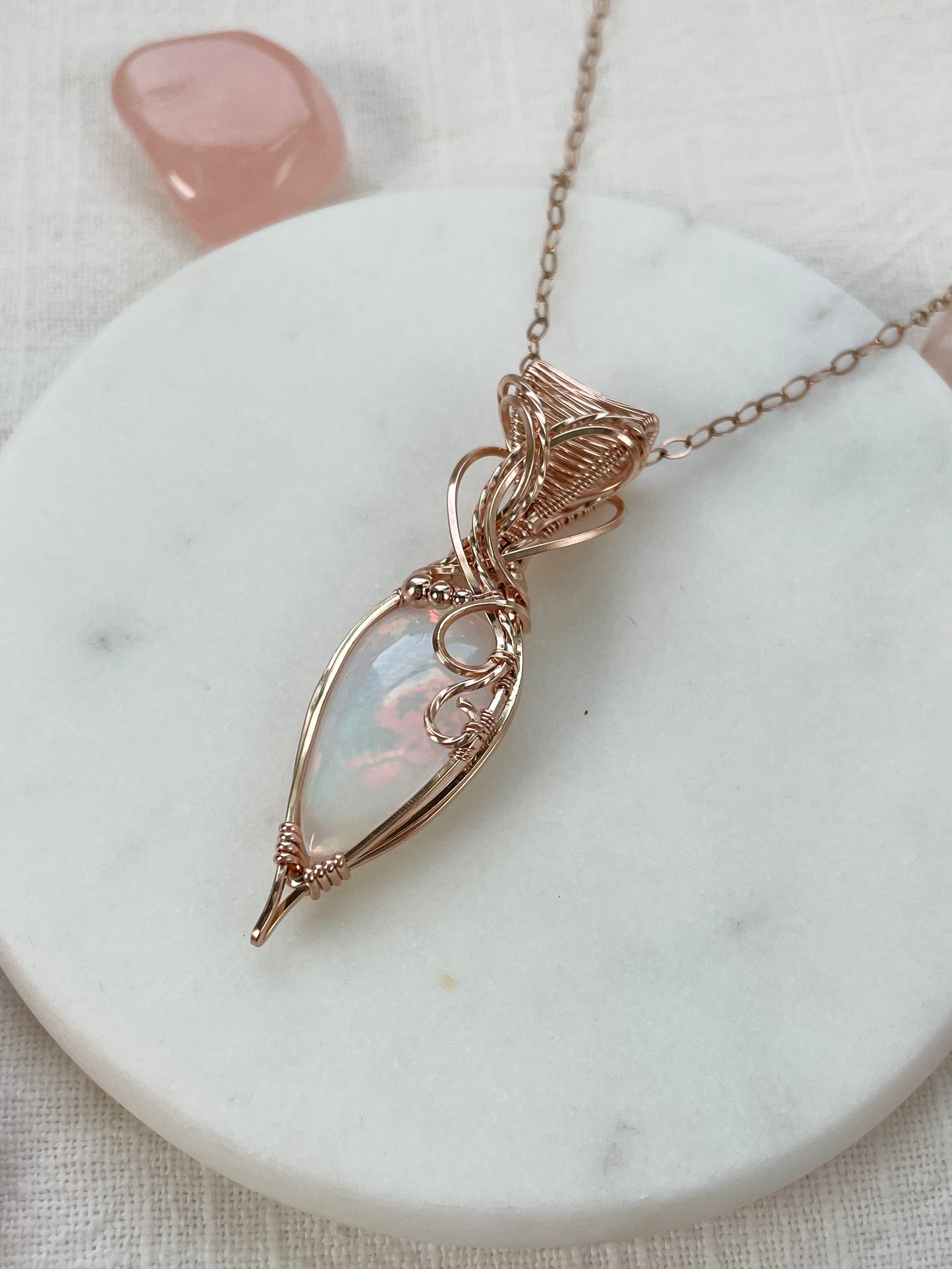 11ct Honeycomb Pattern Ethiopian Opal Necklace in 14k Rose Gold Filled