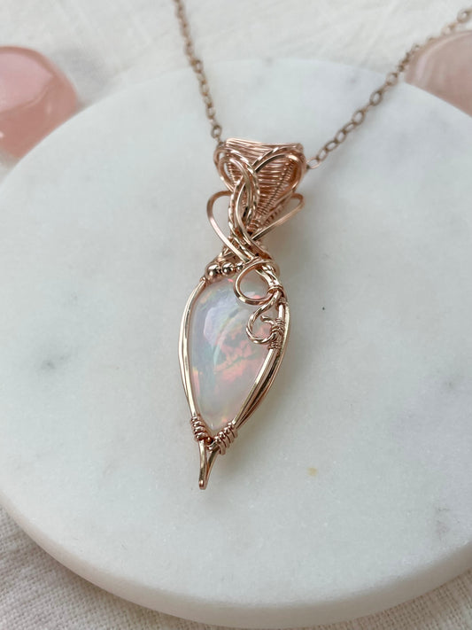 11ct Honeycomb Pattern Ethiopian Opal Necklace in 14k Rose Gold Filled