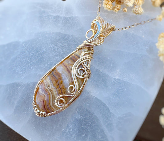 Lace Agate Necklace in 14k Gold Filled
