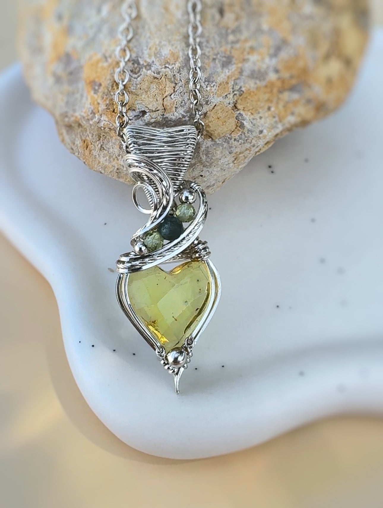 Amber Heart, Peridot & Green Kyanite Necklace in 0.925 Sterling Silver