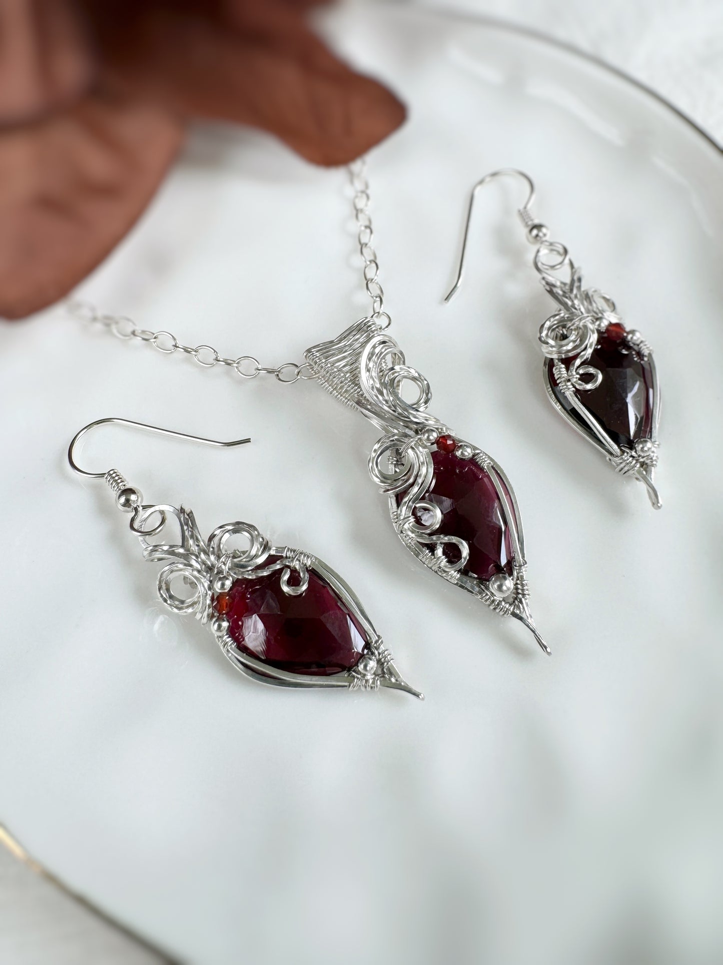 Garnet & Carnelian Set (Necklace + Earrings) in Argentium Silver