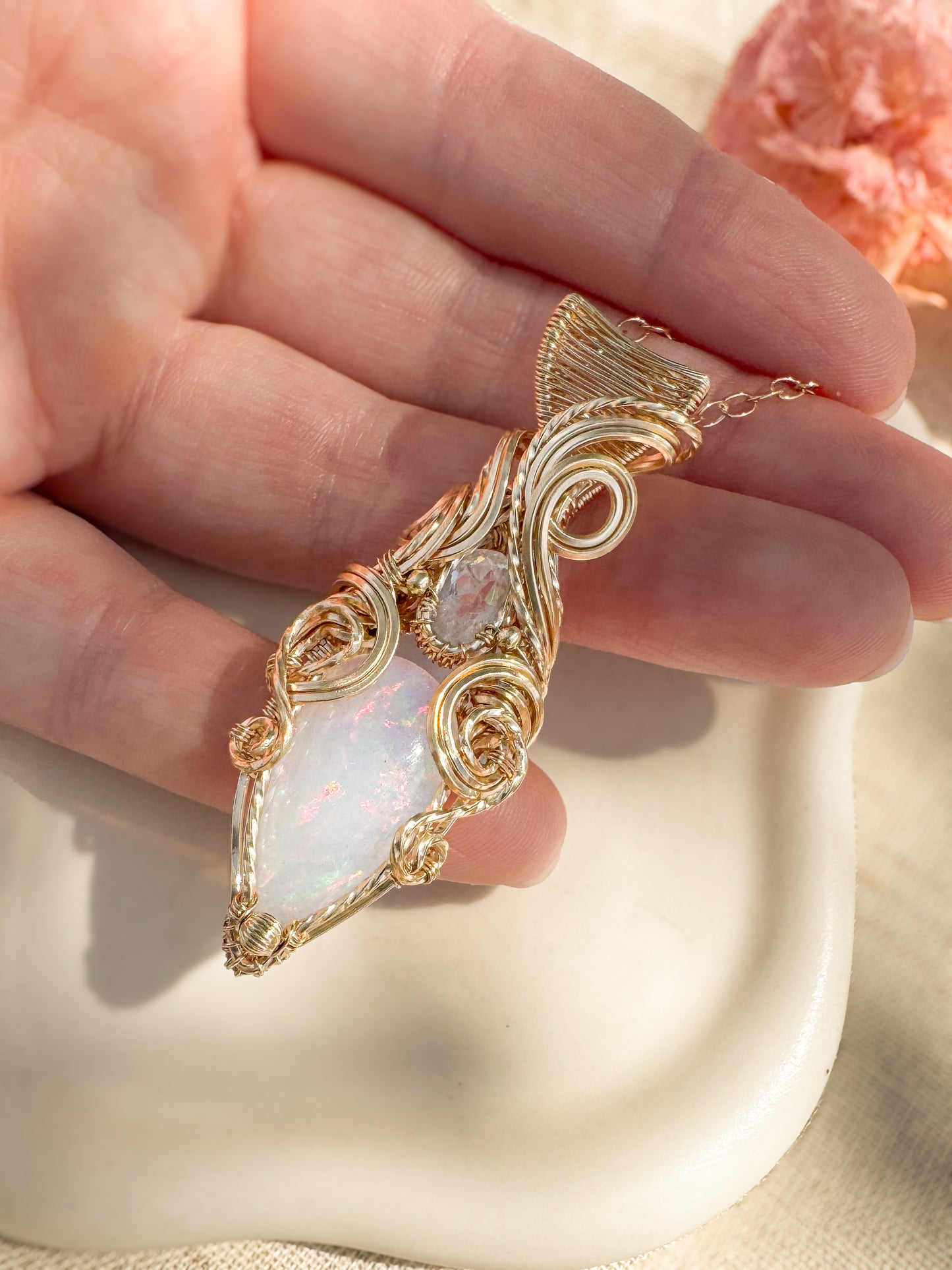 10.4 CT Ethiopian Opal & Madagascar Moonstone