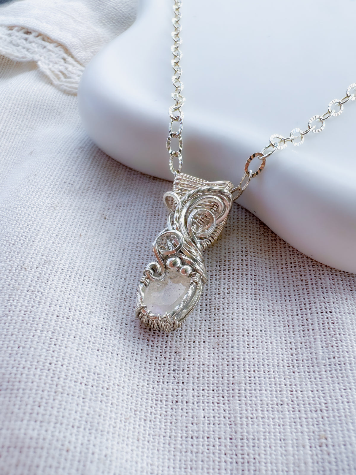 Dainty Moonstone Necklace in 0.925 Sterling Silver