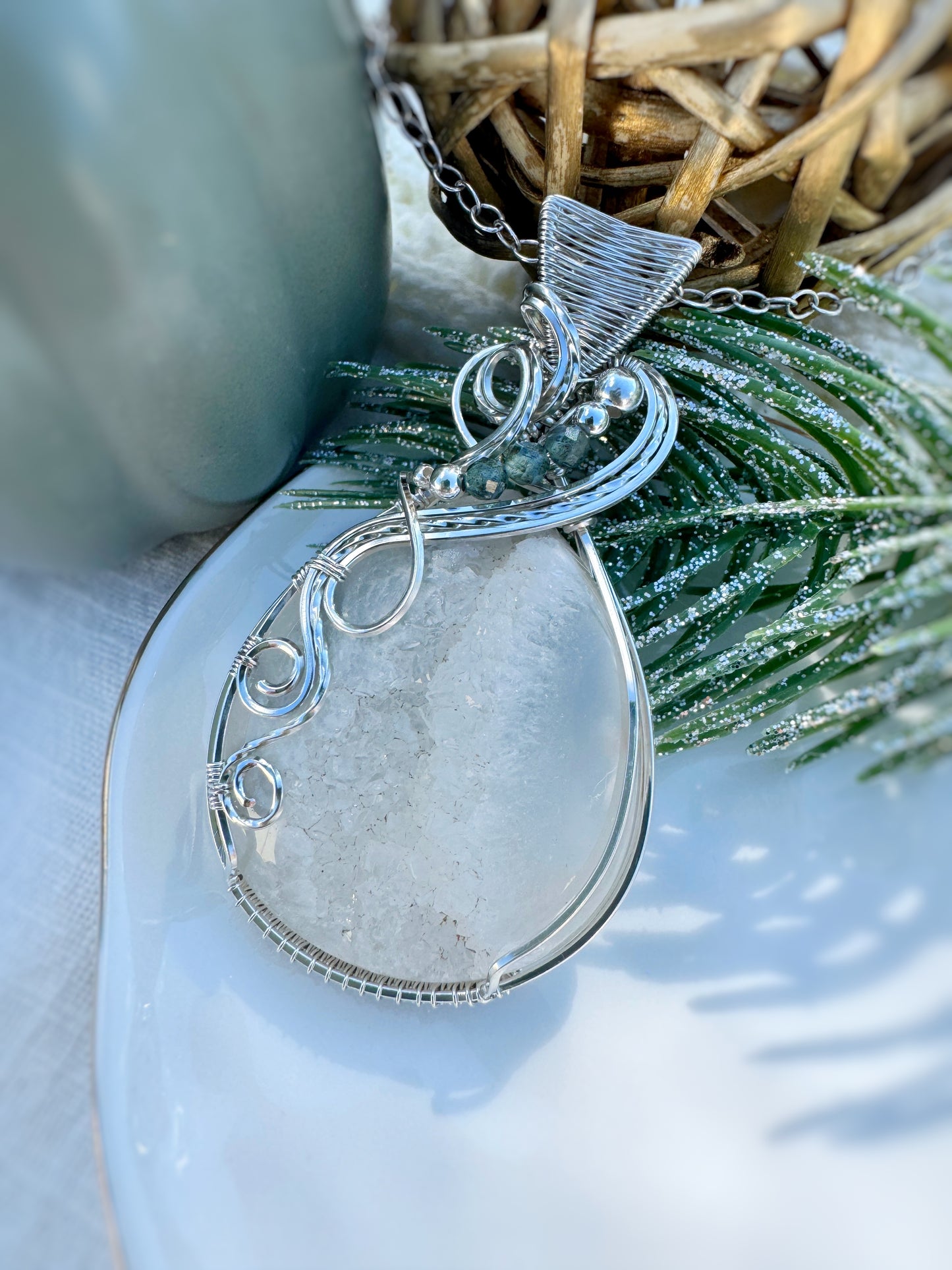 White Agate with Druzy & Green Kyanite Necklace in 0.925 Sterling Silver