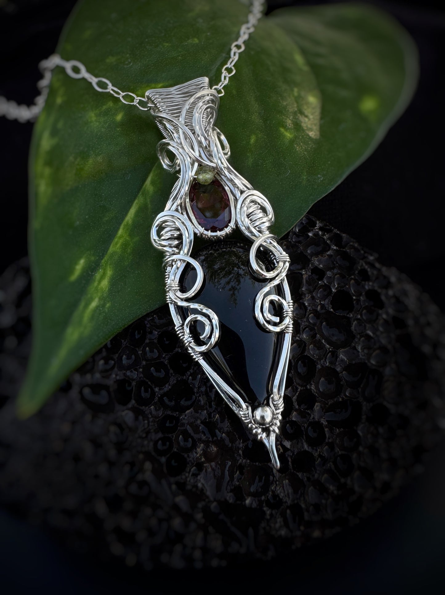 Black Onyx, Rhodolite Garnet & Peridot 0.925 Sterling Silver Necklace