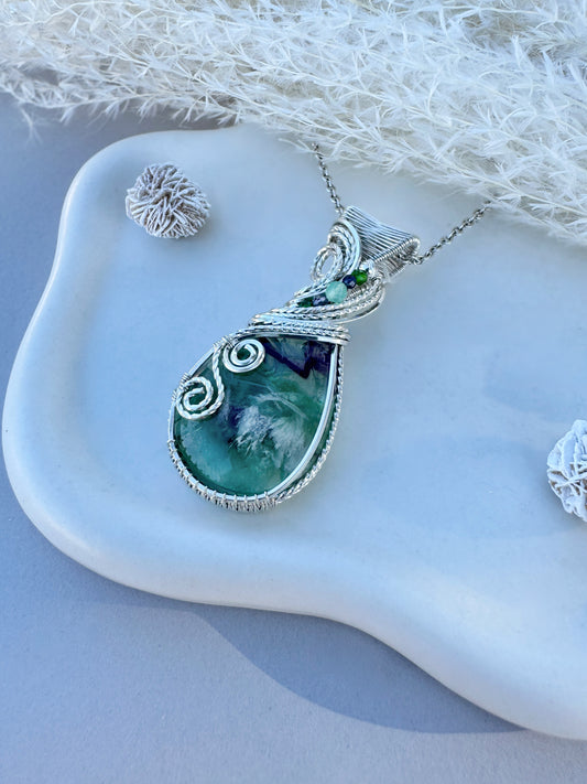 Fluorite, Chrome Diopside, Iolite & Chrysoprase 0.925 Sterling Silver Necklace