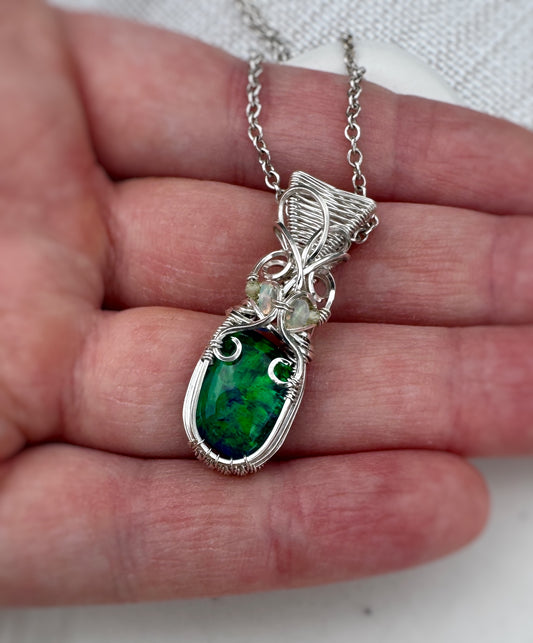 3.67 CT Australian Opal, Ethiopian Opal & Peridot Necklace in 0.925 Sterling Silver