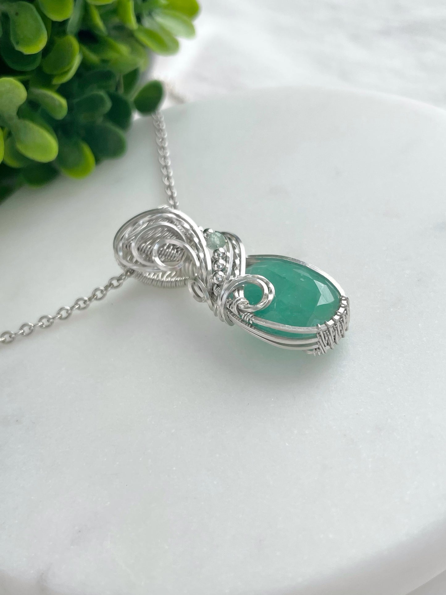 Dainty, Faceted Emerald & Green Aventurine Necklace in Argentium Silver